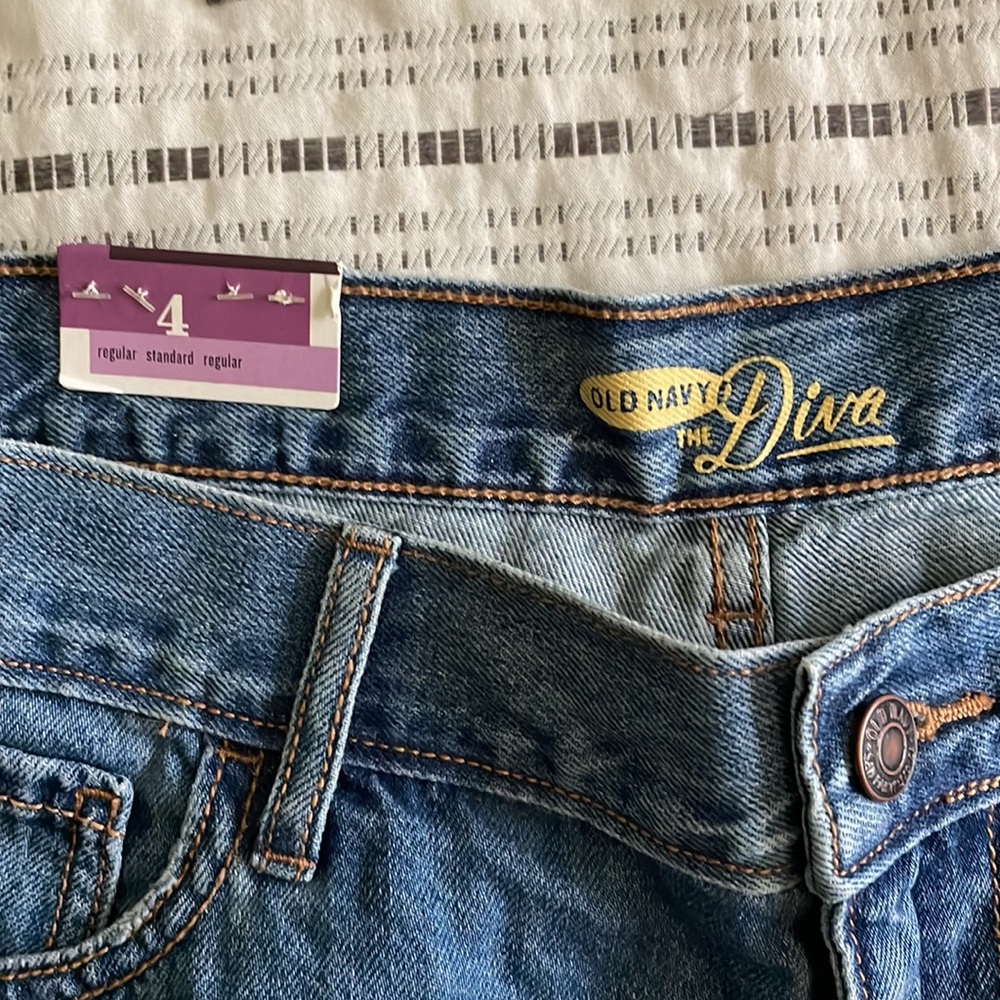Jean shorts - Picture 3 of 3